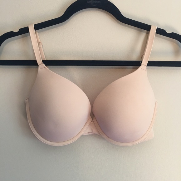 PINK Victoria's Secret Other - PINK nude push up bra